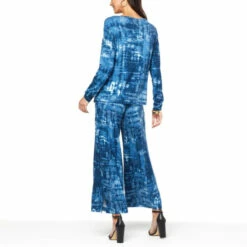 Coupon 👏 G By Giuliana 2-piece Crop Wide-Leg Lounge Set Navy Multi 🤩 -G by GIULIANA Sales Store unnamed file 1916