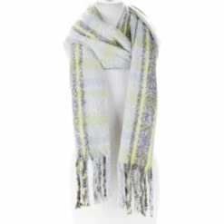 Cheapest ๐คฉ G By Giuliana Bouclรฉ Plaid Scarf ๐คฉ