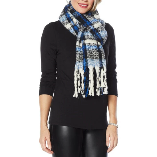 Cheapest 🤩 G By Giuliana Bouclé Plaid Scarf 🤩 4 Cheapest 🤩 G By Giuliana Bouclé Plaid Scarf 🤩 - Image 2